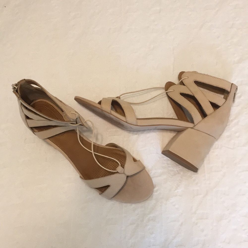 Corso Como open toe heels, light pink/cream